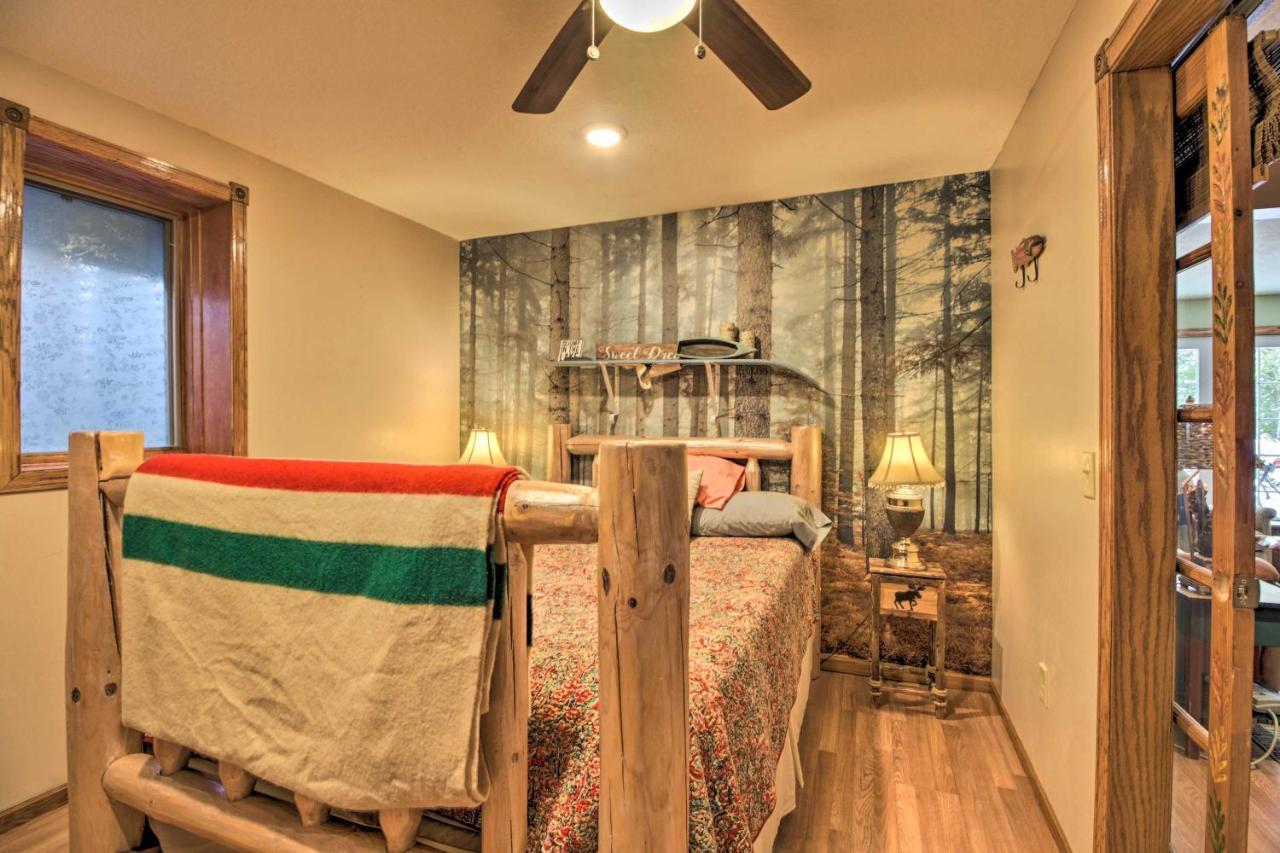 Lakefront Deer River Apt With Dock, Fire Pit And Patio Exteriér fotografie