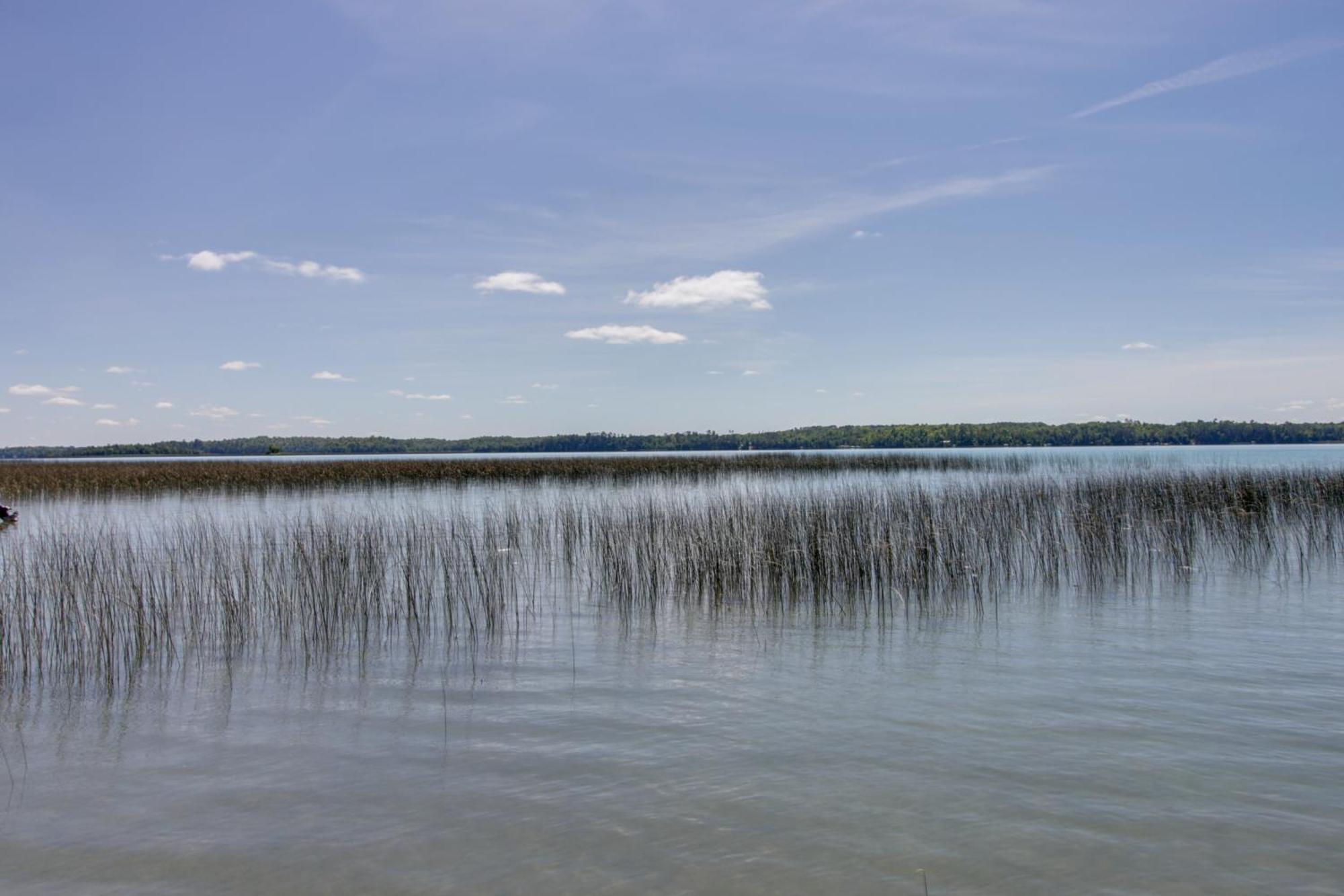 Lakefront Deer River Apt With Dock, Fire Pit And Patio Exteriér fotografie